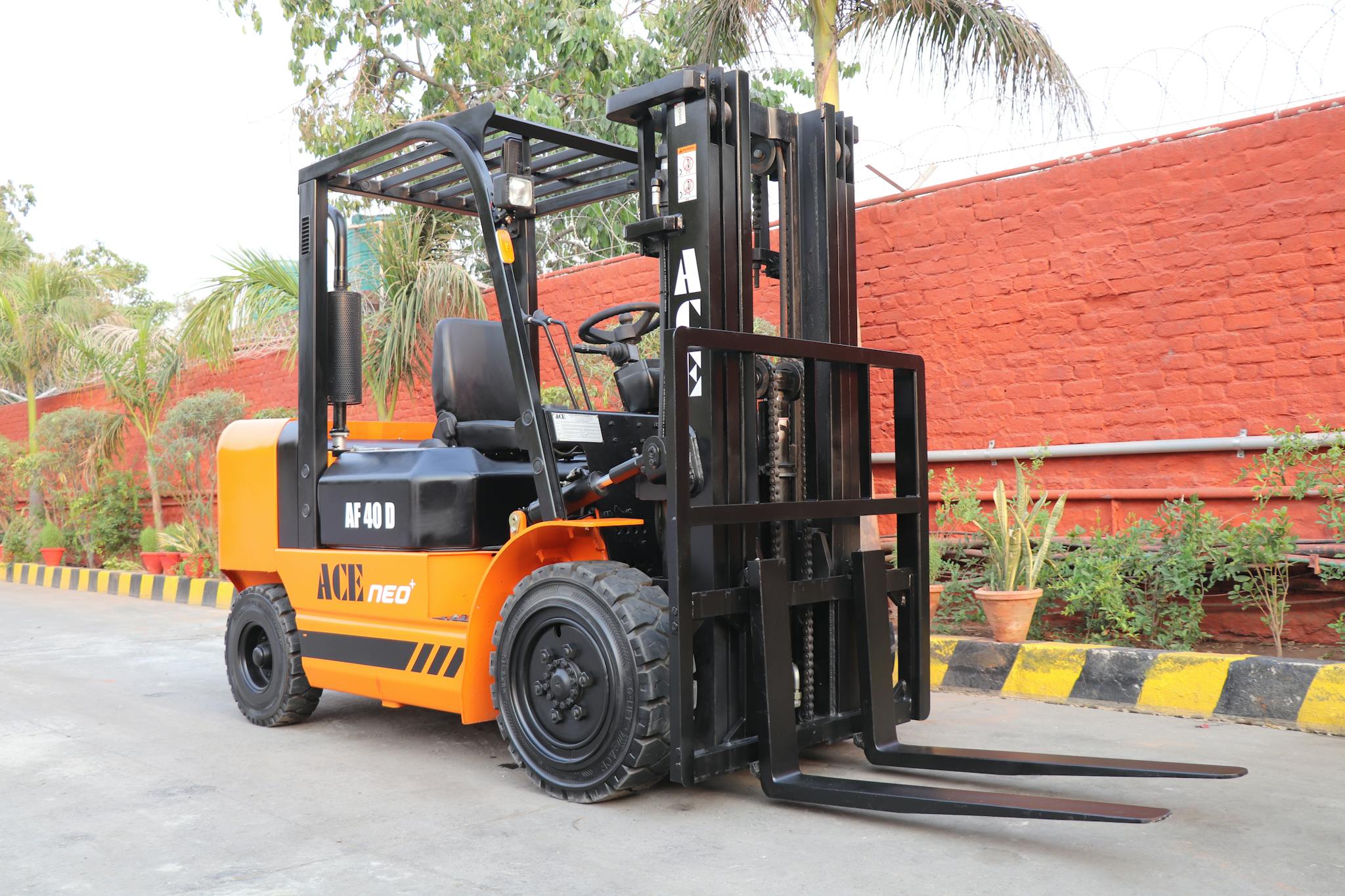 A 4-ton ACE AF 40D forklift truck parked outdoors in Palwal, Haryana, India.