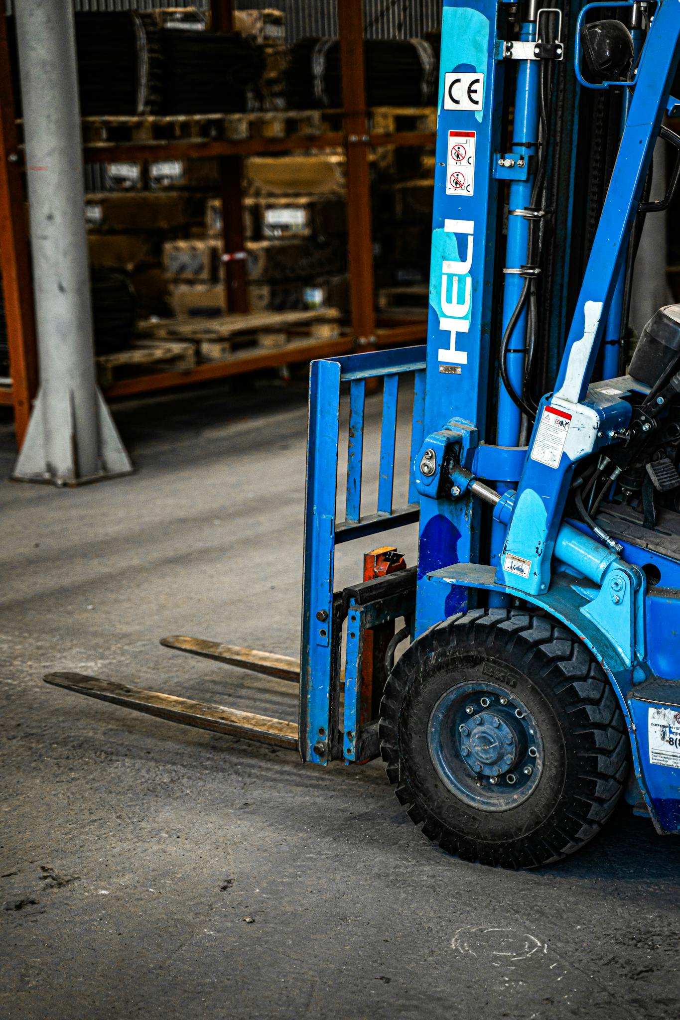 Crafting the Perfect Blog Structure: A Guide for Effective Blogging Blue Forklift Inside An Industrial Warehouse Parked