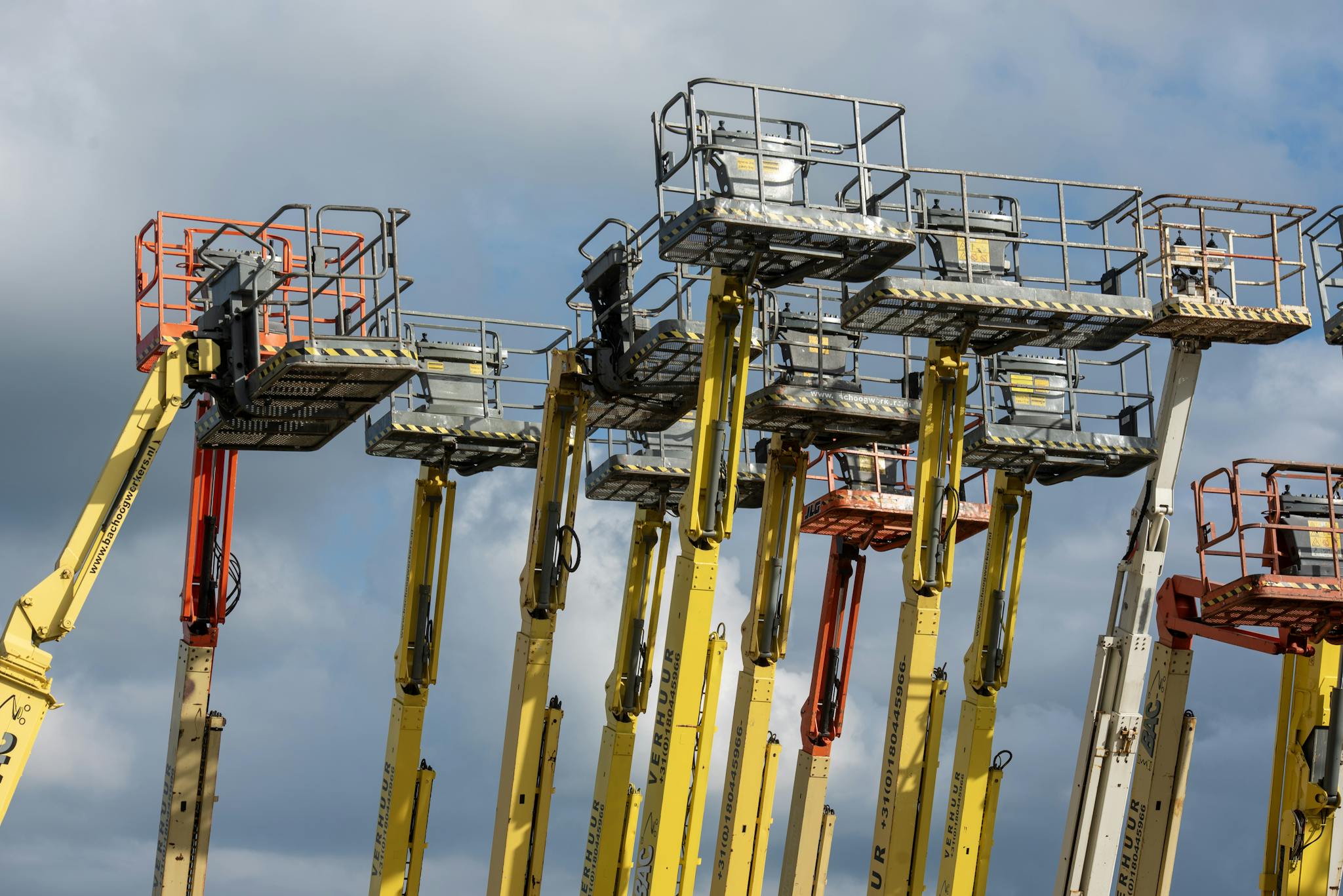 Maximizing Your Blog’s Reach: SEO Tips for Bloggers Multiple Aerial Work Platforms With Colorful Booms